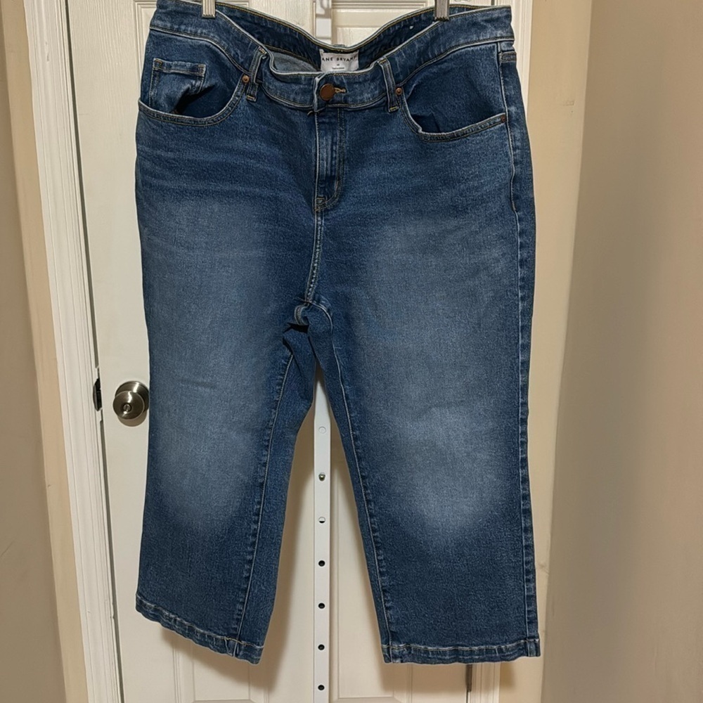 Lane Bryant jean capri
